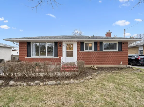 32 Sleeman Ave, Guelph, ON N1H 6E9