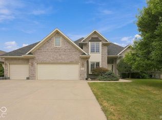 109 Jade Dr, Yorktown, IN 47396