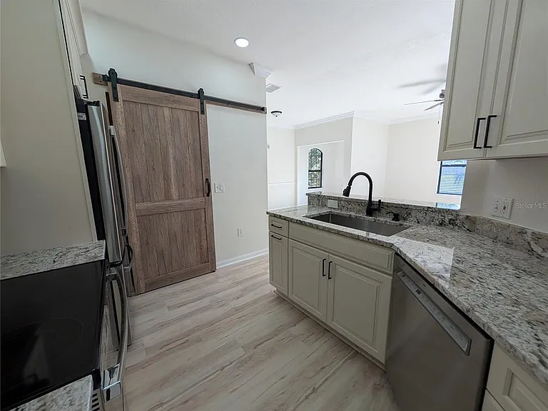 2107 Portofino Pl #30302 — Photo 16