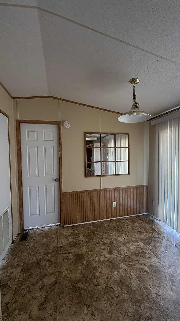 21834 Shelbourne Crossing - Lot 21834 — Photo 2