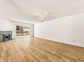 345 N Kenwood St, Glendale, CA