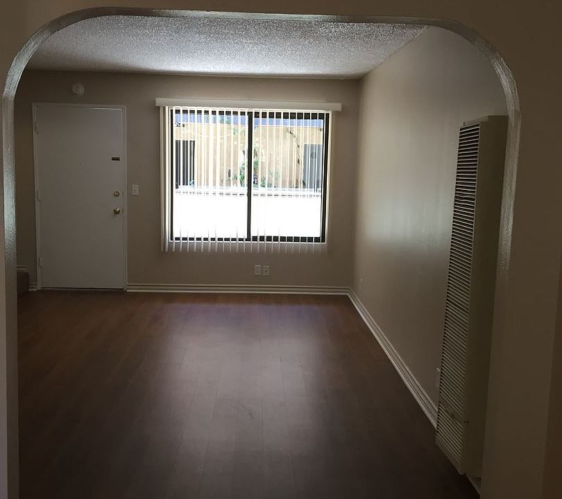 2nd image of 10842 Del Norte St APT 19