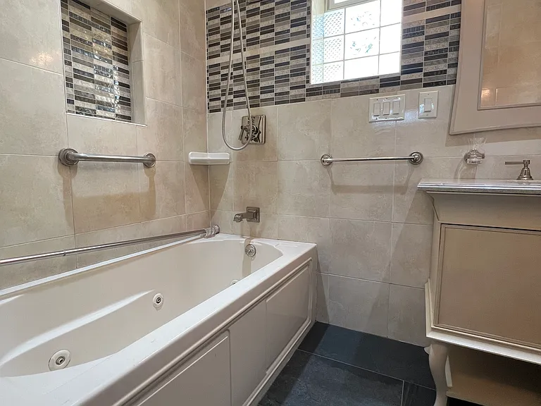 80 Ray St #1 — Photo 13