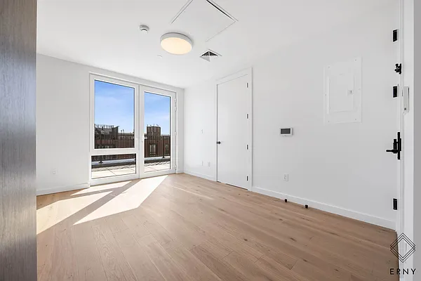 Bedroom, photo 3