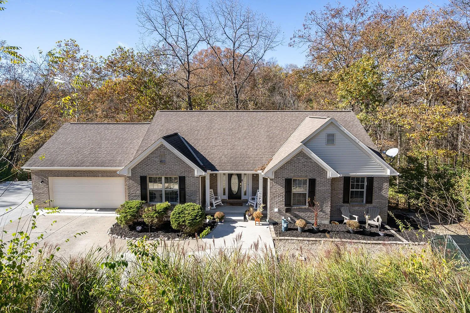 1698 Brookridge Cir photo 1