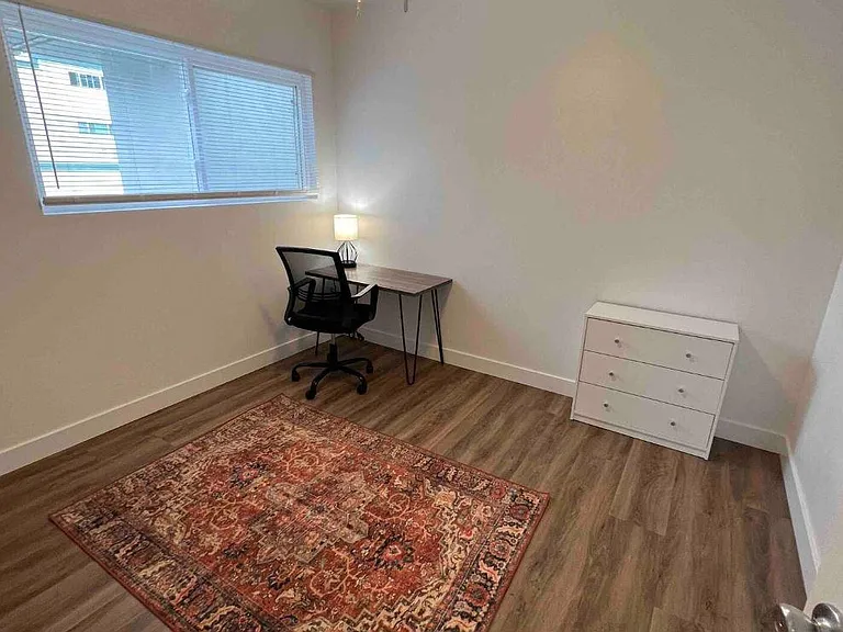 173 N Kalorama St — Photo 5