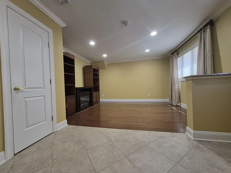364 Elvin St #2 — Photo 5