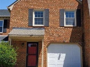 449 San Roman Dr, Chesapeake, VA 23322