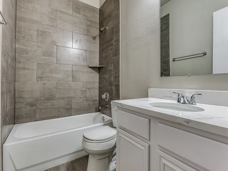3935 Pickett Pl — Photo 8
