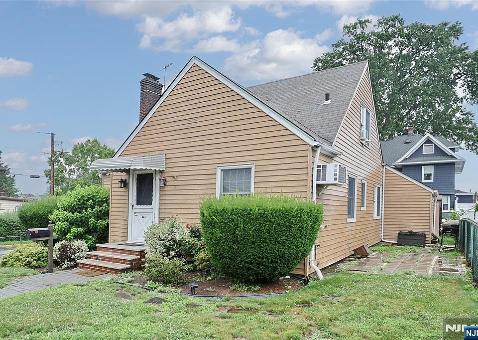 1st image of 443 Center St