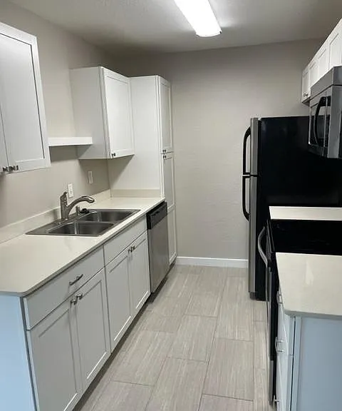1807 Harbor Dr #B — Photo 8