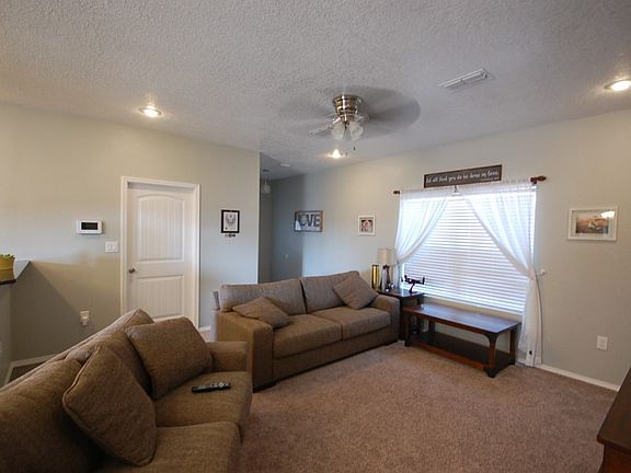 3rd image of 3825 Madison
