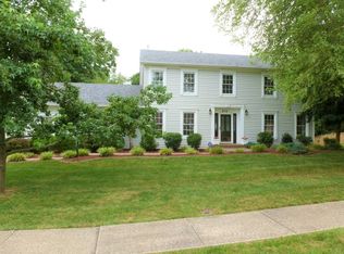 415 Willow Creek Dr, Elizabethtown, KY 42701