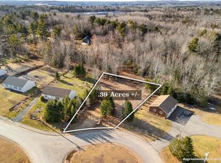 92 Maurice Ave, Thomaston, ME 04861