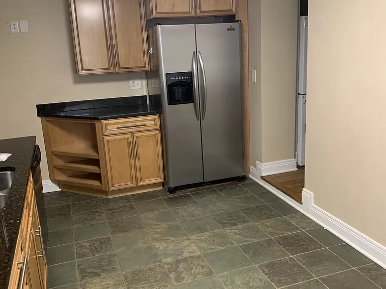 347 S Upper St — Photo 10
