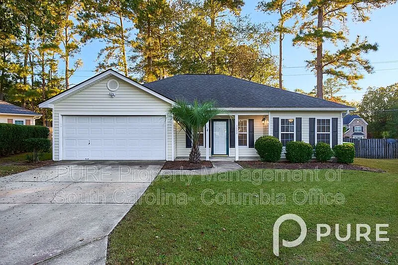 3 bed, 2.0 bath, 1332 sqft, $1,895 — Photo 1