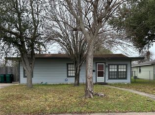 737 Westchester Dr, Corpus Christi, TX 78408