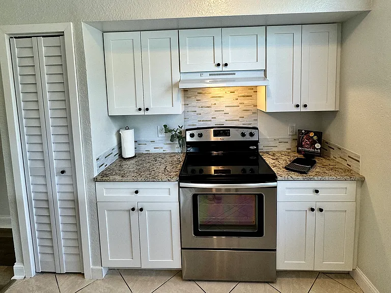 9024 Lake Chase Island Way #9024 — Photo 16
