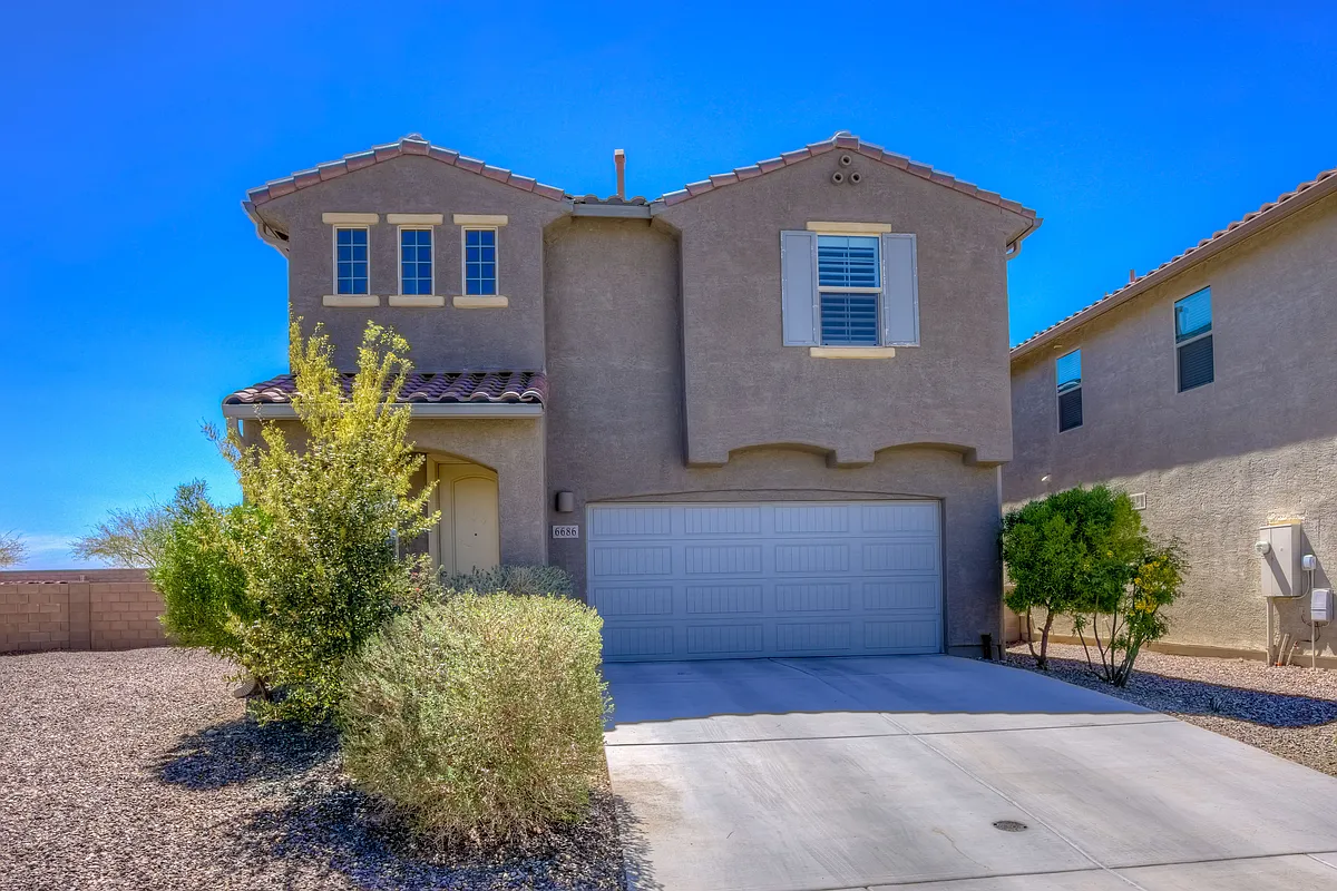 Building Photo - 6686 E Via Jardin Verde