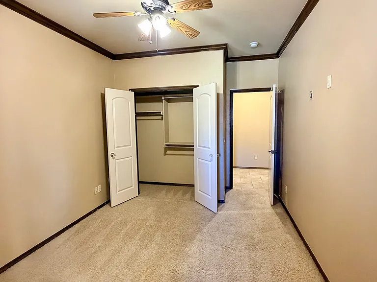 12600 N Rockwell Ave #63 — Photo 30