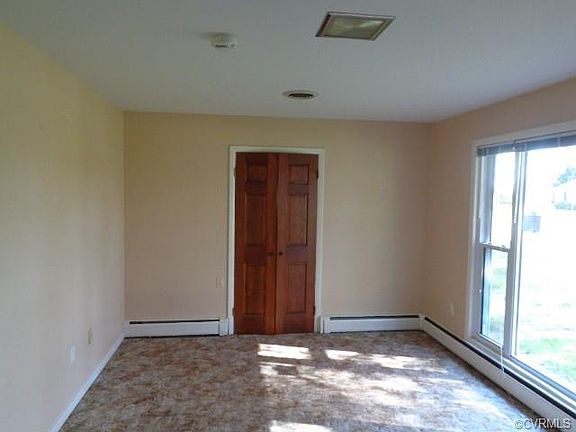 2nd image of 8017 Vaughan Dr
