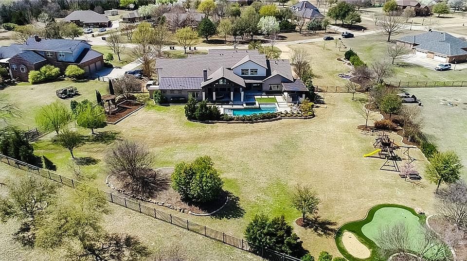 1st image of 10100 Little Horn Cir