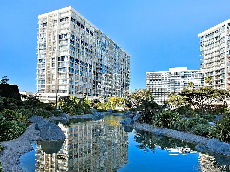 1770 Avenida Del Mundo #106 — Photo 46