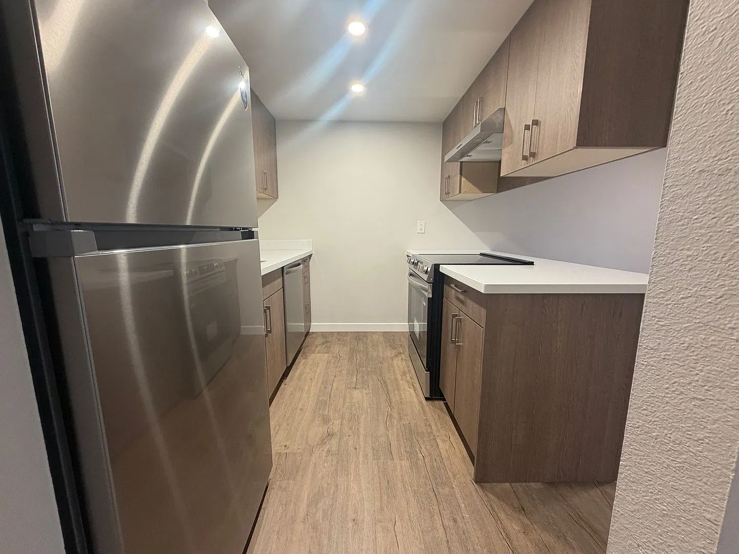 Wilcrest Apartments — Photo 3