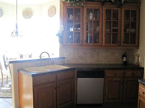 5th image of 1612 W Alamosa Dr
