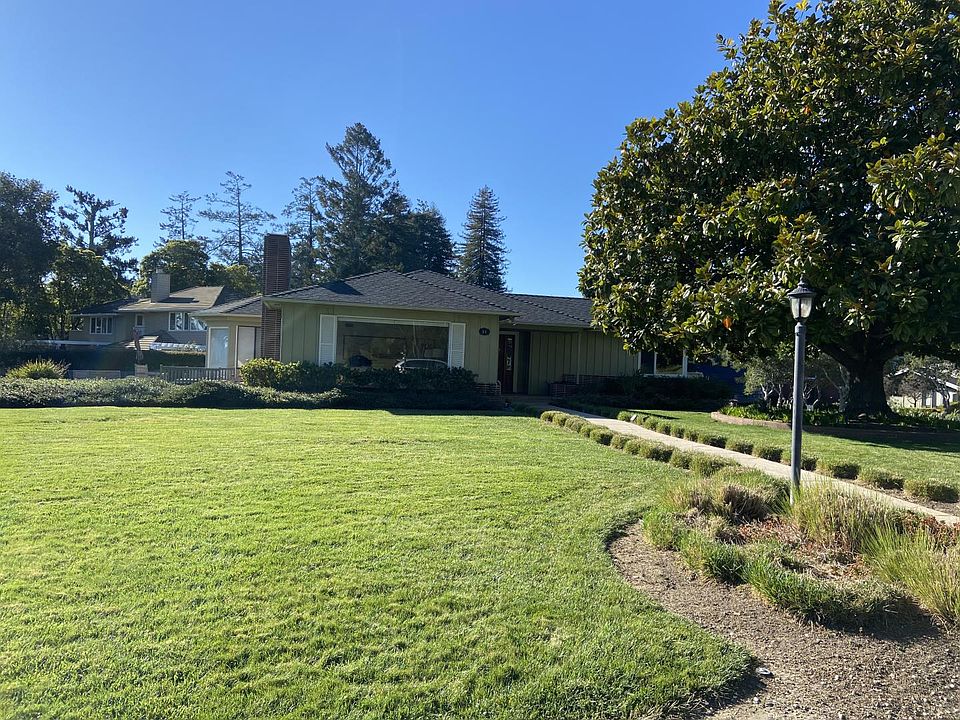 1st image of 11 Pasatiempo Dr