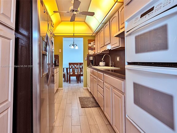 4th image of 7051 Environ Blvd APT 634