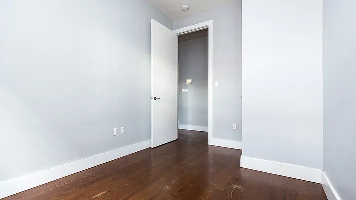 Rented by Nooklyn NYC LLC | media 20