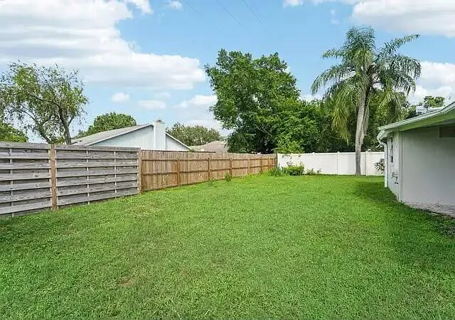 8124 Glenbrooke Pl — Photo 12