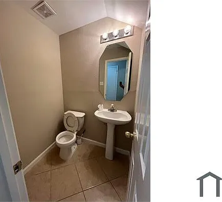 10814 Barker Gate Ct — Photo 15
