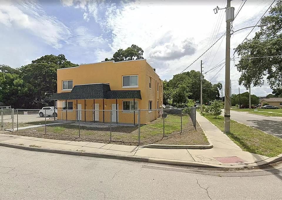 1st image of 745 EASY AVENUE