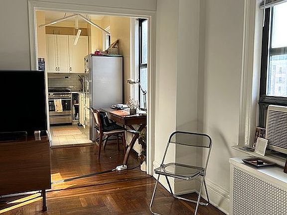 3rd image of 269 W 72nd St APT 15C