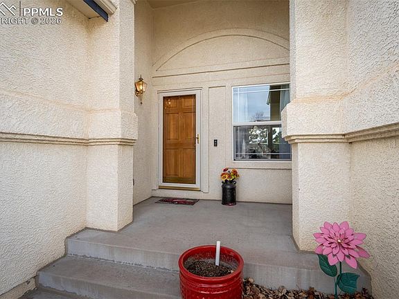 2nd image of 6644 Dream Weaver Dr