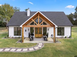 3079 County Road 3115 N, Clarksville, TX 75426
