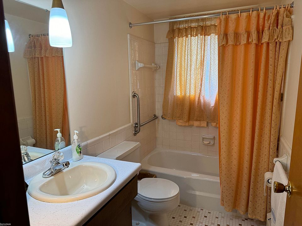15229 E Nine Mile Rd Apt 1b, photo 10
