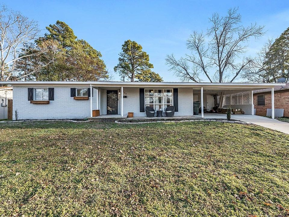 1st image of 3129 Rollingwood Dr