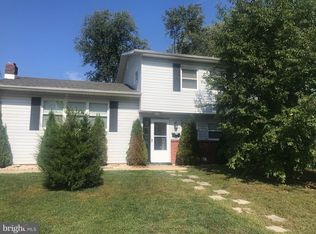 10 Myers Rd, Newark, DE 19713