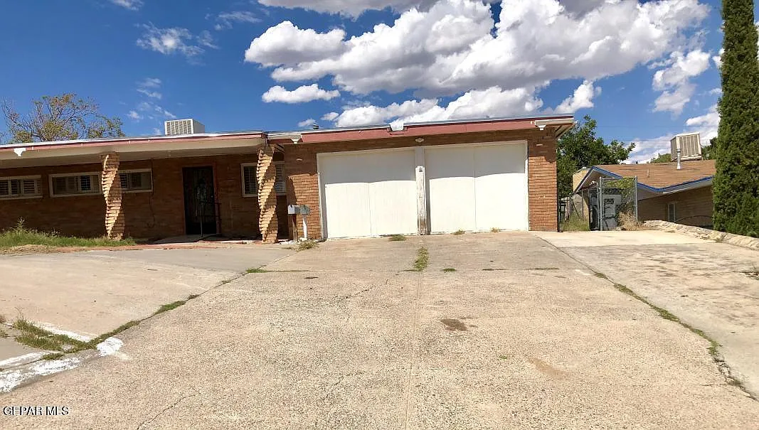 2 bed, 960 sqft, $950 — Photo 1