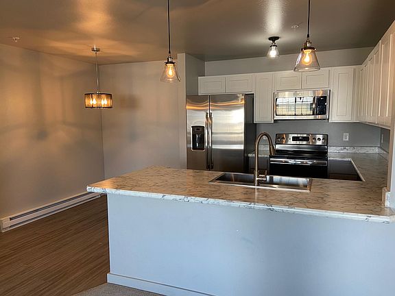 Eat - In Kitchen