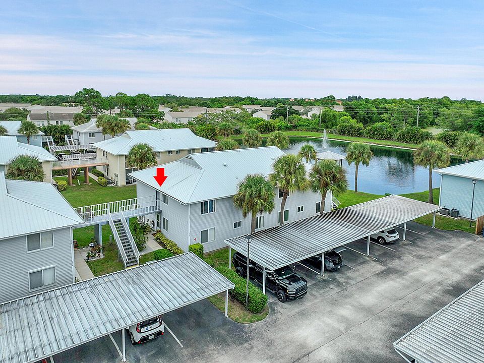 1st image of 217 SE Village Drive #217