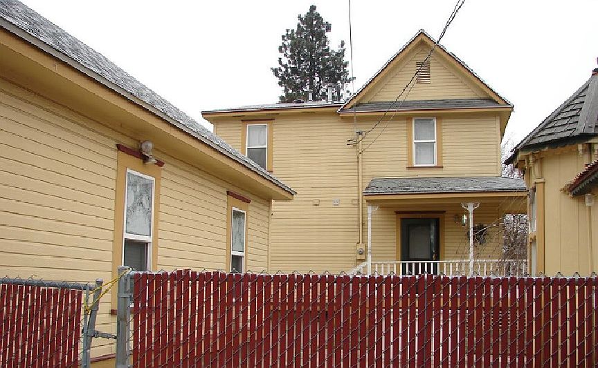 2nd image of 212 W Cleveland Ave