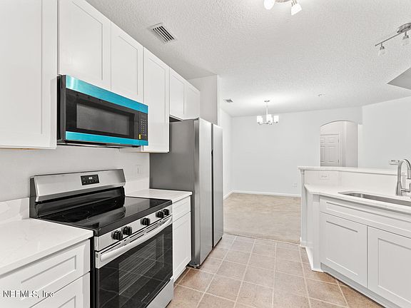 5th image of 785 OAKLEAF PLANTATION Parkway #924