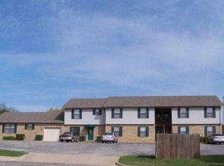 2011 E 9th St, Joplin, MO 64801