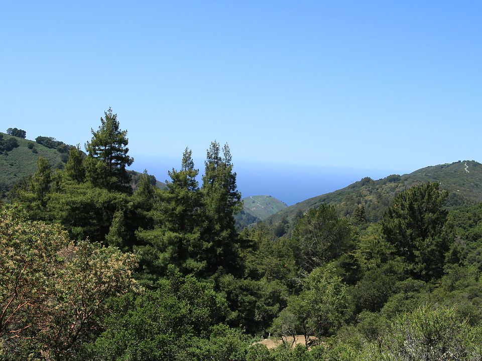 View of Pacific Ocean 