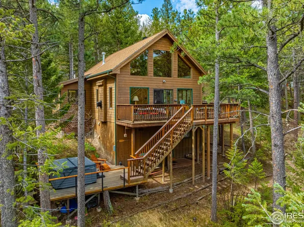 743 Hickory Dr, Lyons, CO 80540