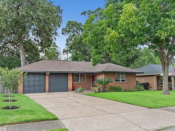 3rd image of 4602 De Milo Dr